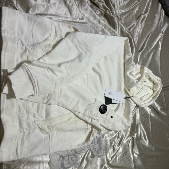 Chester Perry ( CP Company) diagonal white fleece hoodie brand new never worn - Picture 2 of 5